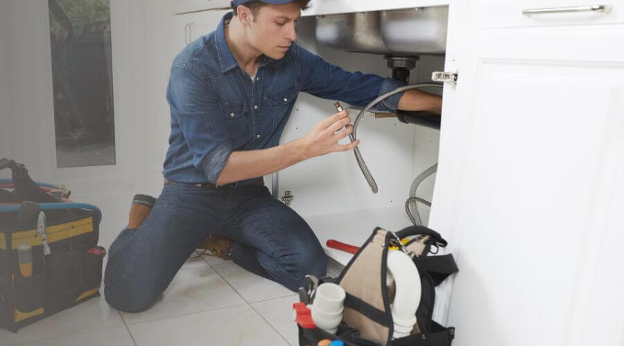 Professional same day plumber in Mound Bayou, MS
